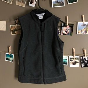 Gray Columbia fleece vest (women’s small)